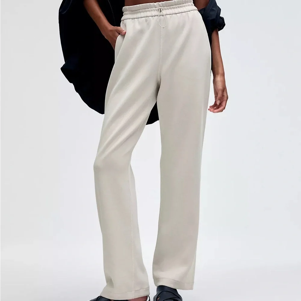 ✅SOLD✅ LuluLemon Softstreme High-Rise Breathable Pant Off White (Bone) US - Picture 6 of 11